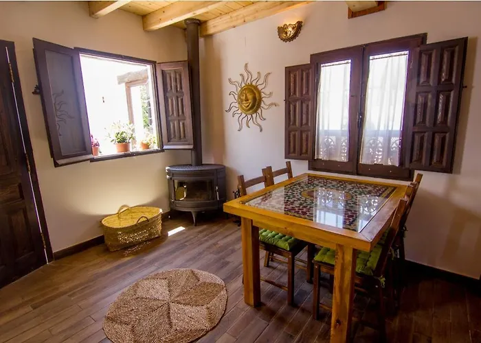 Casa Con Encanto El Castano