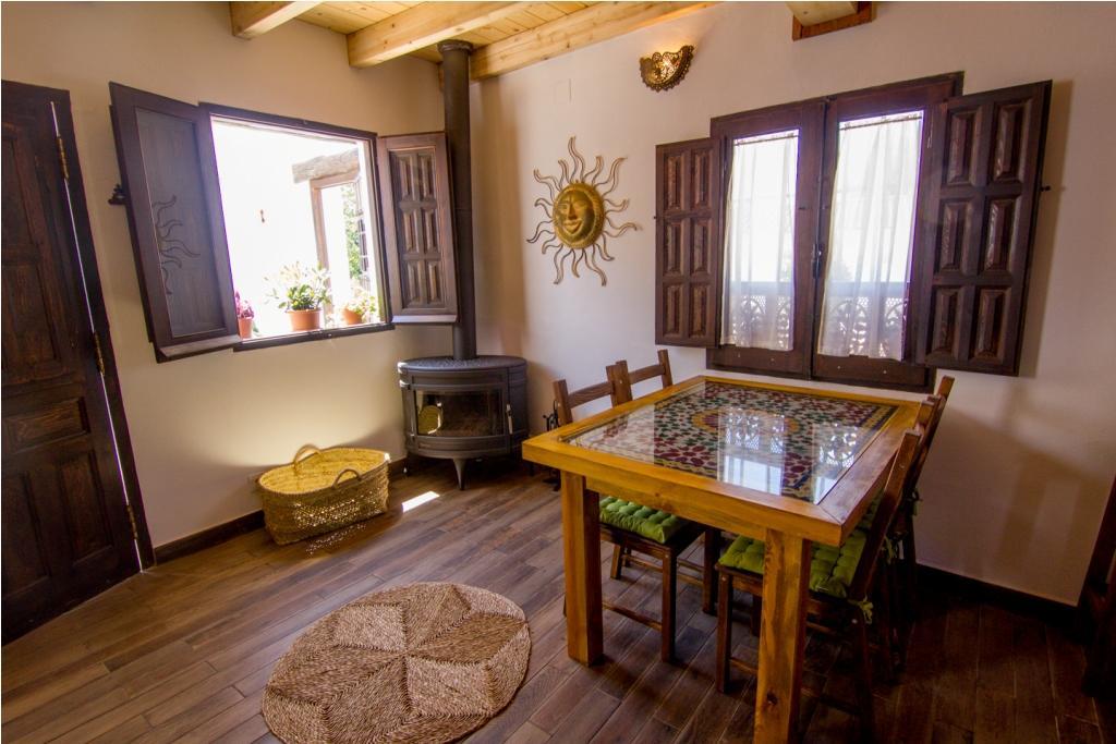 Casa Con Encanto El Castano